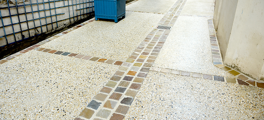 allee-jardin-beton-imprime