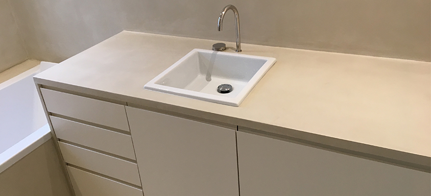 salle-d-eau-beton-cire-poli-articimo