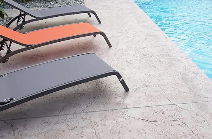 piscine béton imprimé