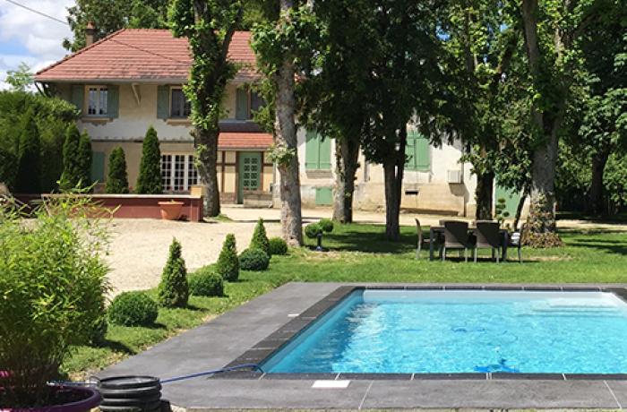 Habiller son jardin avec du béton