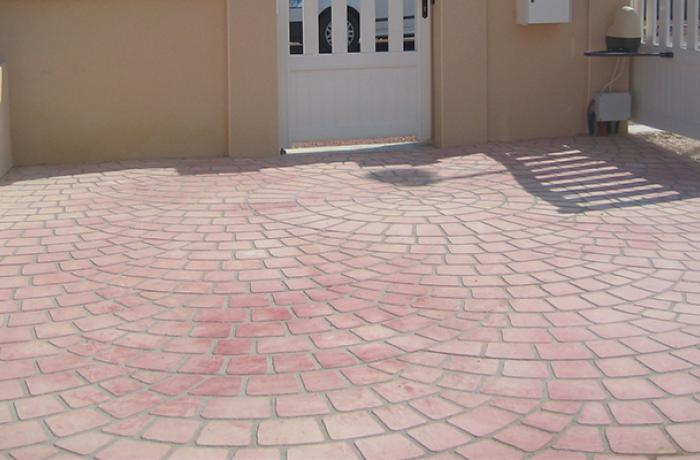 cour beton imprimé articimo
