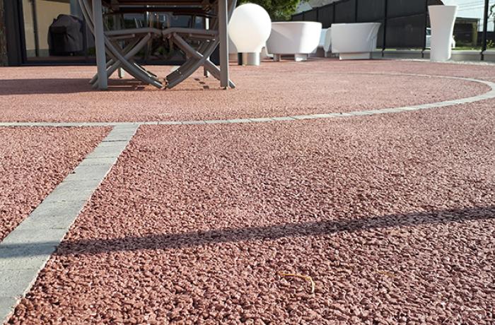 terrasse-beton-drainant-colore